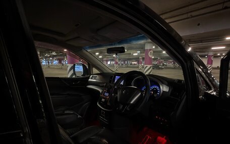 Nissan Elgrand III, 2011 год, 950 000 рублей, 9 фотография