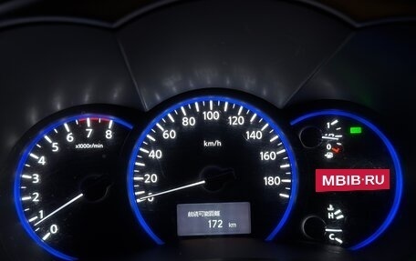 Nissan Elgrand III, 2011 год, 950 000 рублей, 14 фотография