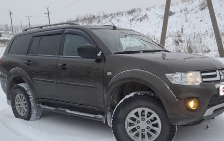 Mitsubishi Pajero Sport II рестайлинг, 2014 год, 1 600 000 рублей, 2 фотография