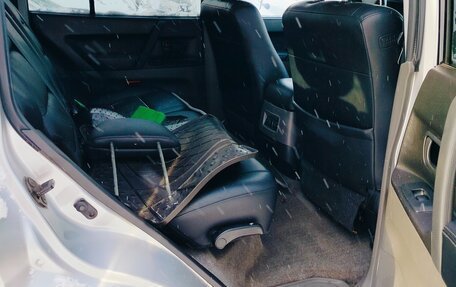 Mitsubishi Pajero III рестайлинг, 2001 год, 850 000 рублей, 5 фотография