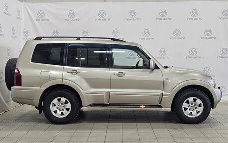 Mitsubishi Pajero III рестайлинг, 2006 год, 818 000 рублей, 4 фотография
