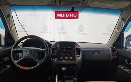 Mitsubishi Pajero III рестайлинг, 2006 год, 818 000 рублей, 17 фотография