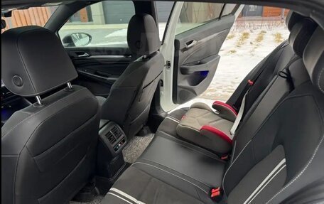 Volkswagen Golf VII, 2021 год, 2 400 000 рублей, 13 фотография