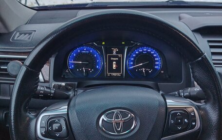 Toyota Camry, 2014 год, 2 100 000 рублей, 9 фотография