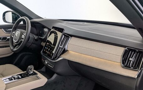 Volvo XC90 II рестайлинг, 2025 год, 9 100 000 рублей, 9 фотография