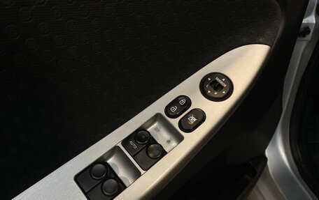 Hyundai Solaris II рестайлинг, 2011 год, 735 000 рублей, 15 фотография