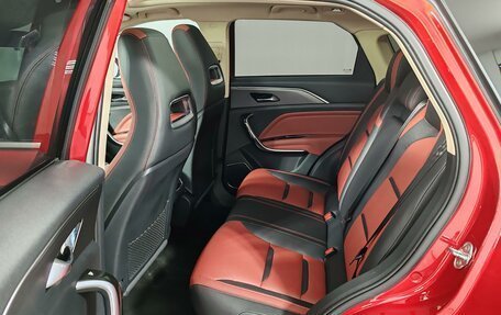FAW Bestune T77, 2022 год, 1 699 000 рублей, 12 фотография