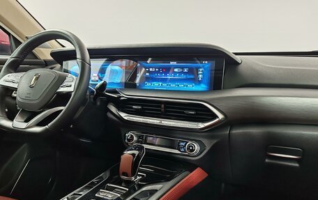 FAW Bestune T77, 2022 год, 1 699 000 рублей, 11 фотография