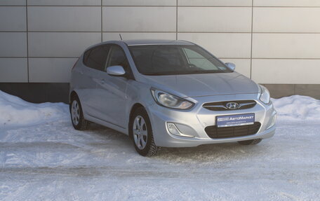 Hyundai Solaris II рестайлинг, 2012 год, 735 000 рублей, 3 фотография