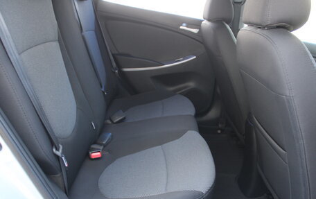 Hyundai Solaris II рестайлинг, 2012 год, 735 000 рублей, 12 фотография