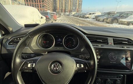 Volkswagen Tiguan II, 2017 год, 1 850 000 рублей, 13 фотография