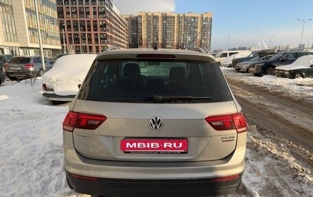 Volkswagen Tiguan II, 2017 год, 1 850 000 рублей, 5 фотография