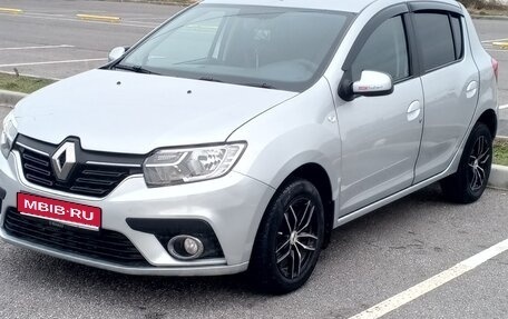 Renault Sandero II рестайлинг, 2020 год, 1 100 000 рублей, 1 фотография