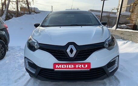 Renault Kaptur I рестайлинг, 2018 год, 1 200 000 рублей, 2 фотография