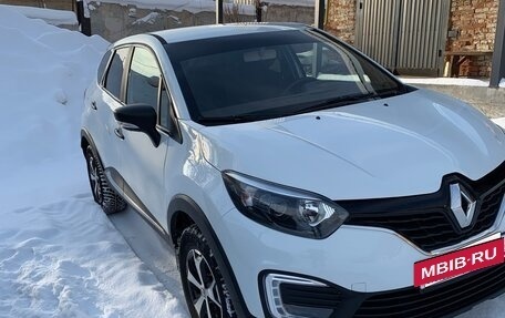 Renault Kaptur I рестайлинг, 2018 год, 1 200 000 рублей, 3 фотография