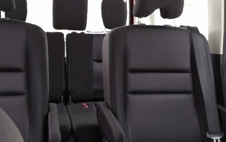 Nissan Serena IV, 2019 год, 2 290 000 рублей, 35 фотография