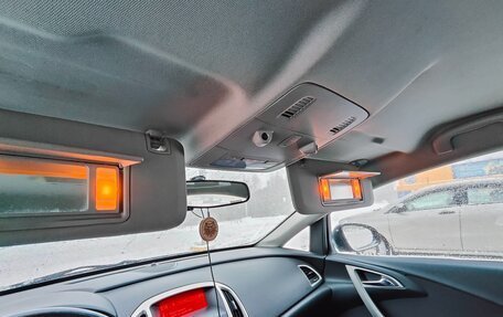 Opel Astra J, 2010 год, 599 000 рублей, 3 фотография