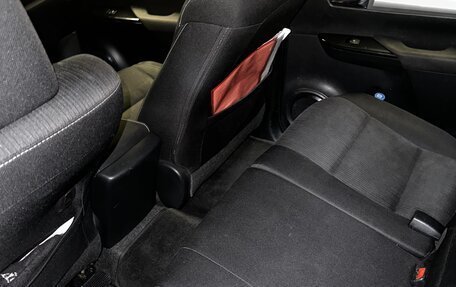 Toyota Hilux VIII, 2016 год, 3 500 000 рублей, 8 фотография