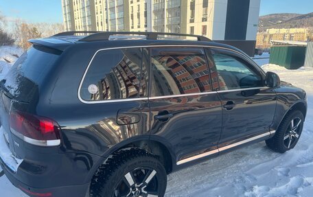 Volkswagen Touareg III, 2007 год, 925 000 рублей, 2 фотография