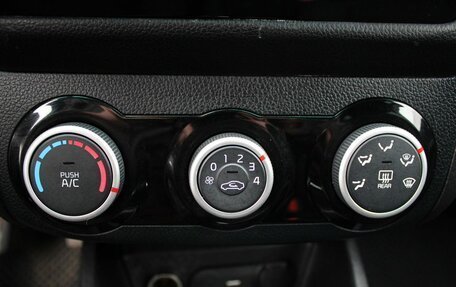 KIA Rio III рестайлинг, 2015 год, 1 079 000 рублей, 15 фотография