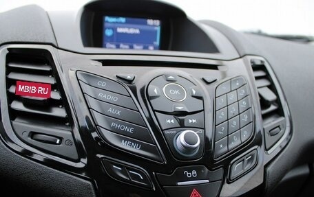 Ford Fiesta, 2015 год, 759 000 рублей, 10 фотография