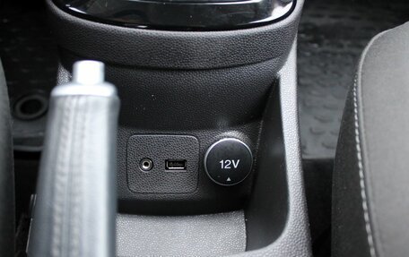 Ford Fiesta, 2015 год, 759 000 рублей, 17 фотография