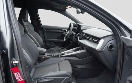 Audi A3, 2022 год, 2 150 000 рублей, 6 фотография