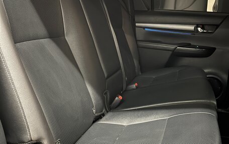 Toyota Hilux VIII, 2021 год, 6 150 000 рублей, 18 фотография