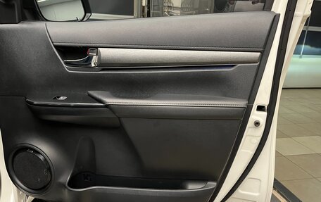 Toyota Hilux VIII, 2021 год, 6 150 000 рублей, 19 фотография