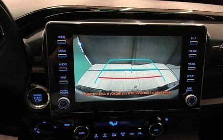 Toyota Hilux VIII, 2021 год, 6 150 000 рублей, 26 фотография