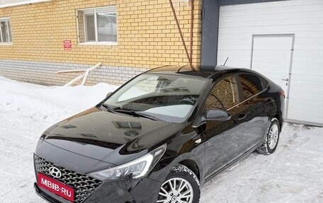 Hyundai Solaris II рестайлинг, 2021 год, 1 799 000 рублей, 1 фотография