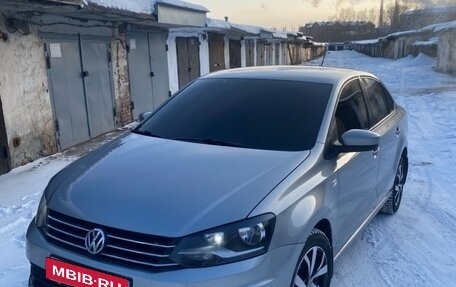 Volkswagen Polo VI (EU Market), 2018 год, 1 200 000 рублей, 1 фотография