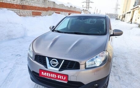 Nissan Qashqai, 2011 год, 870 000 рублей, 1 фотография