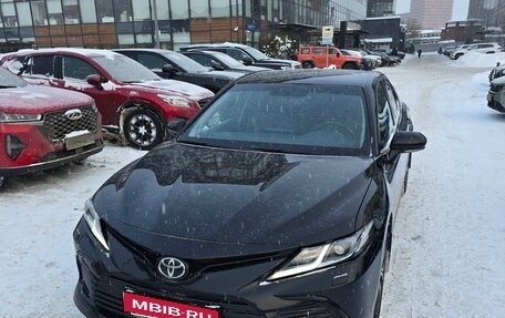 Toyota Camry, 2021 год, 3 150 000 рублей, 1 фотография
