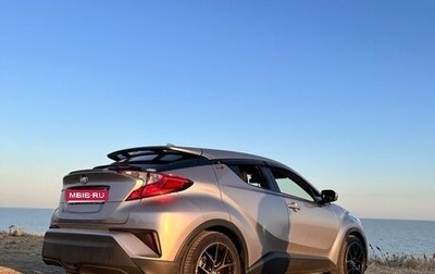 Toyota C-HR I рестайлинг, 2020 год, 2 000 000 рублей, 1 фотография