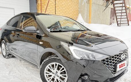 Hyundai Solaris II рестайлинг, 2021 год, 1 799 000 рублей, 10 фотография