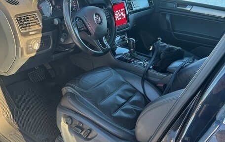 Volkswagen Touareg III, 2012 год, 1 680 000 рублей, 11 фотография