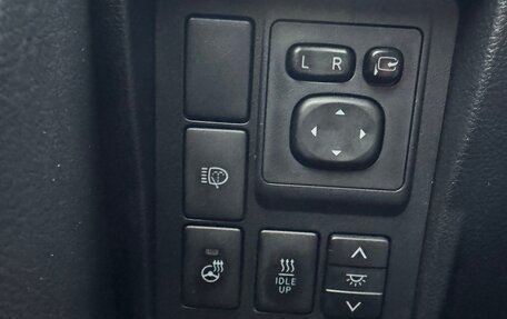 Toyota Land Cruiser Prado 150 рестайлинг 2, 2016 год, 4 710 000 рублей, 11 фотография