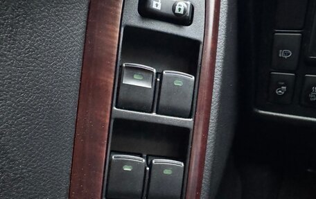 Toyota Land Cruiser Prado 150 рестайлинг 2, 2016 год, 4 710 000 рублей, 12 фотография