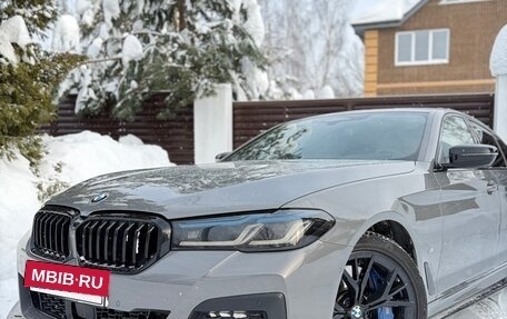 BMW 5 серия, 2020 год, 7 450 000 рублей, 2 фотография