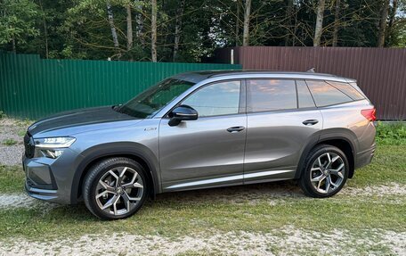 Skoda Kodiaq, 2025 год, 5 700 000 рублей, 5 фотография