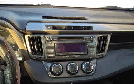 Toyota RAV4, 2014 год, 1 150 000 рублей, 6 фотография