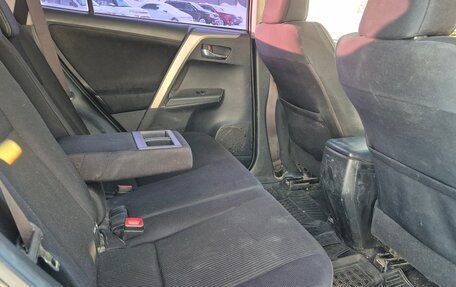 Toyota RAV4, 2014 год, 1 150 000 рублей, 8 фотография