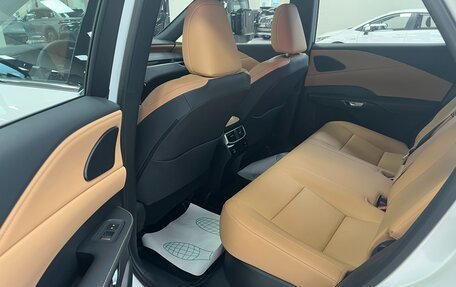 Lexus RX IV рестайлинг, 2025 год, 7 750 000 рублей, 10 фотография