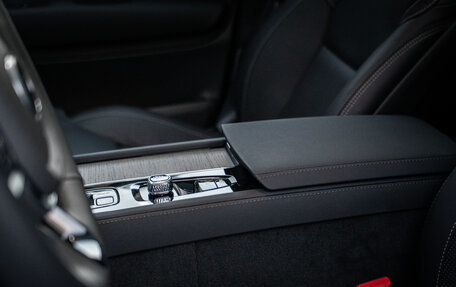 Volvo XC90 II рестайлинг, 2025 год, 11 100 000 рублей, 25 фотография