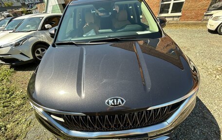 KIA Carnival, 2021 год, 4 200 000 рублей, 1 фотография