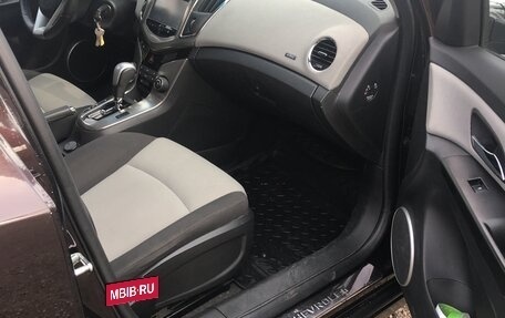 Chevrolet Cruze II, 2014 год, 850 000 рублей, 5 фотография