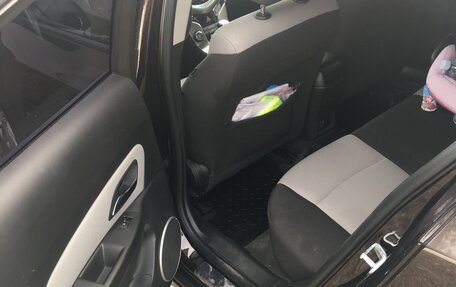 Chevrolet Cruze II, 2014 год, 850 000 рублей, 8 фотография