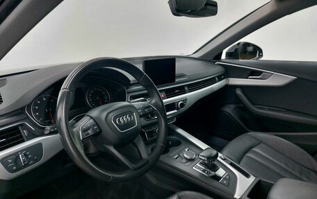 Audi A4, 2018 год, 2 199 000 рублей, 8 фотография