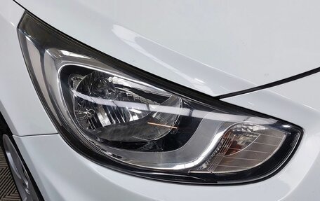 Hyundai Solaris II рестайлинг, 2011 год, 789 000 рублей, 9 фотография